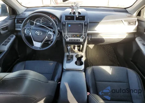 2013 Toyota Camry L z USA, uszkodzony, nr VIN 4T1BF1FK0DU283841